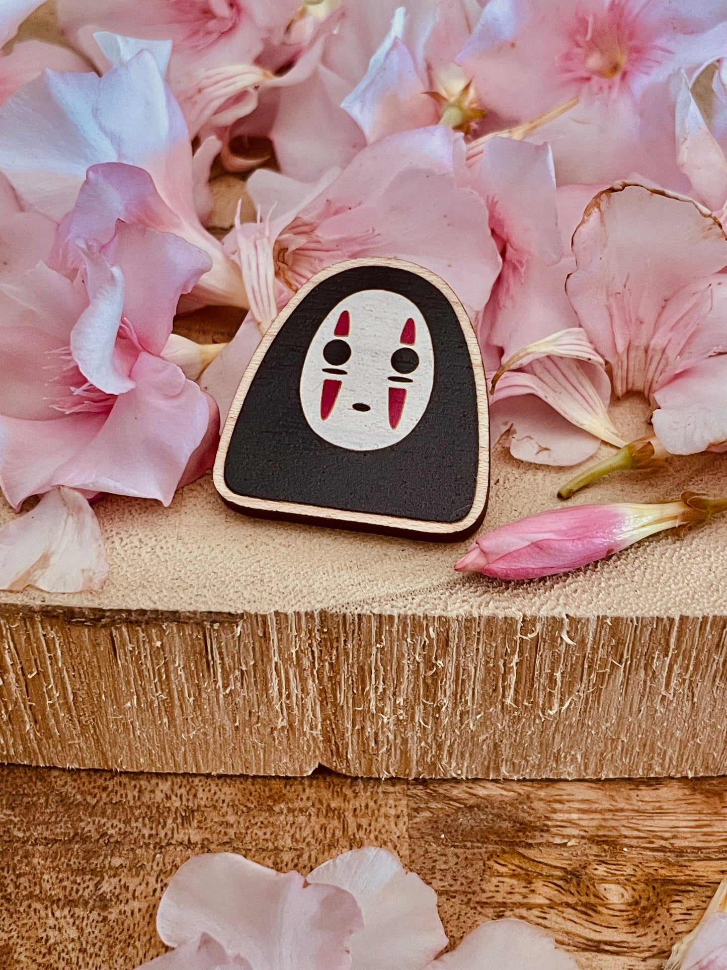 Wood pin Mask spirit