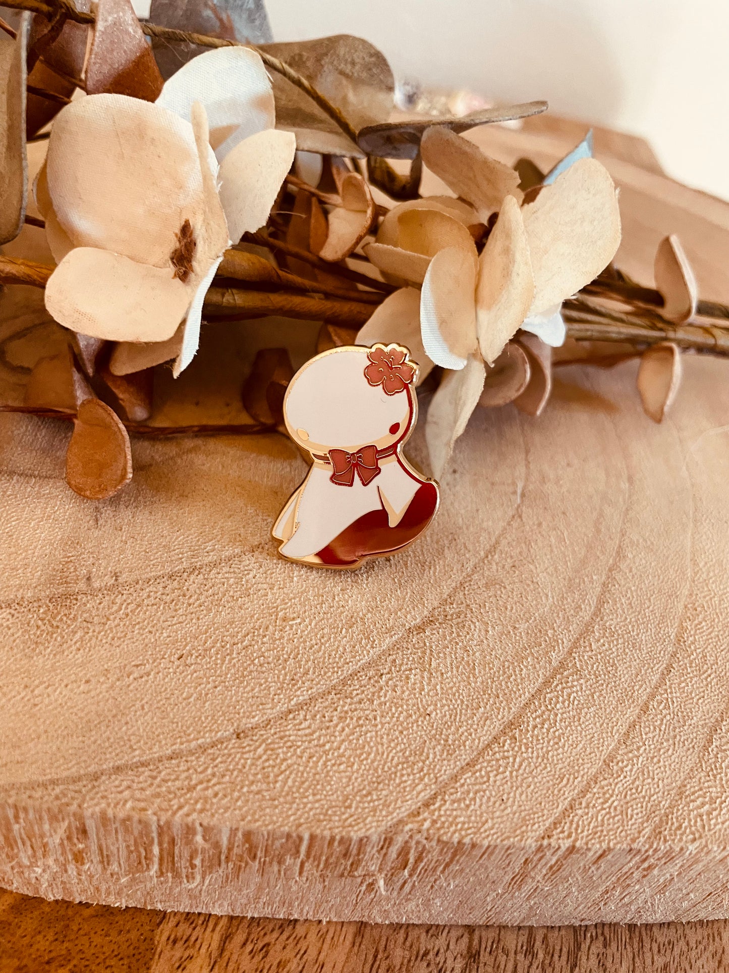 Teru teru bozu enamel pin