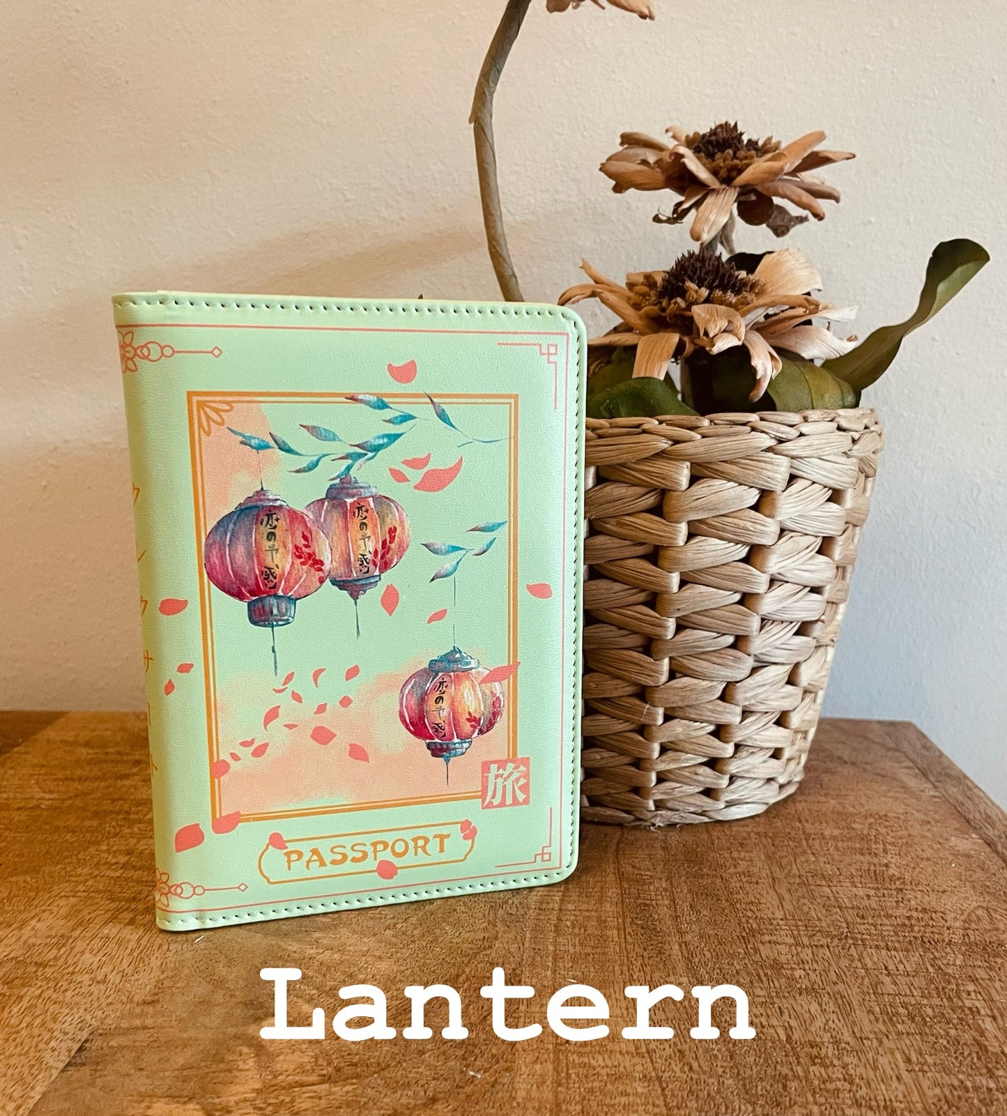 Bundle Gold Itabag + Passport cover +2 Enamel pin + 1 Prodotto omaggio