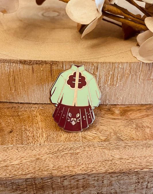 Hanfu enamel pin